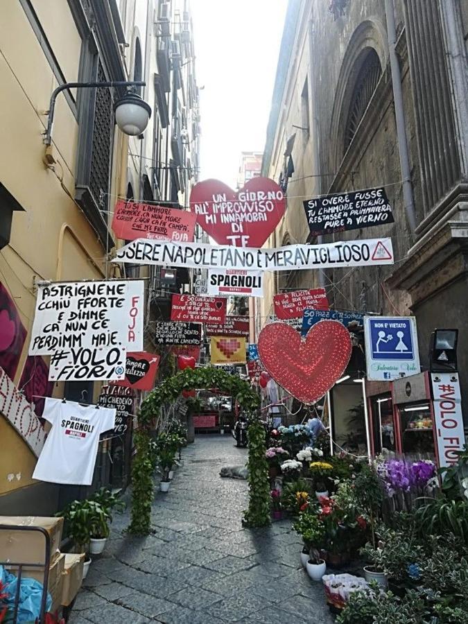 הוילה נאפולי A'Casa E' Mamma' מראה חיצוני תמונה